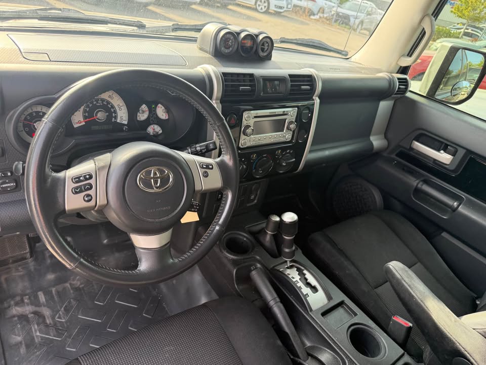 2012 Toyota FJ Cruiser in Boise, ID (photo 8) — photo 8