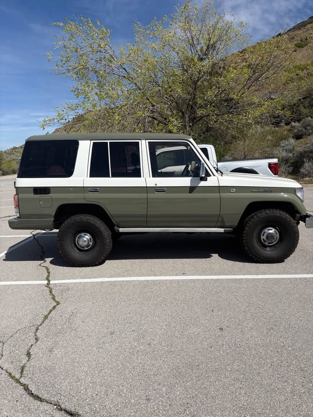 1995 Toyota Land Cruiser prado — photo 2
