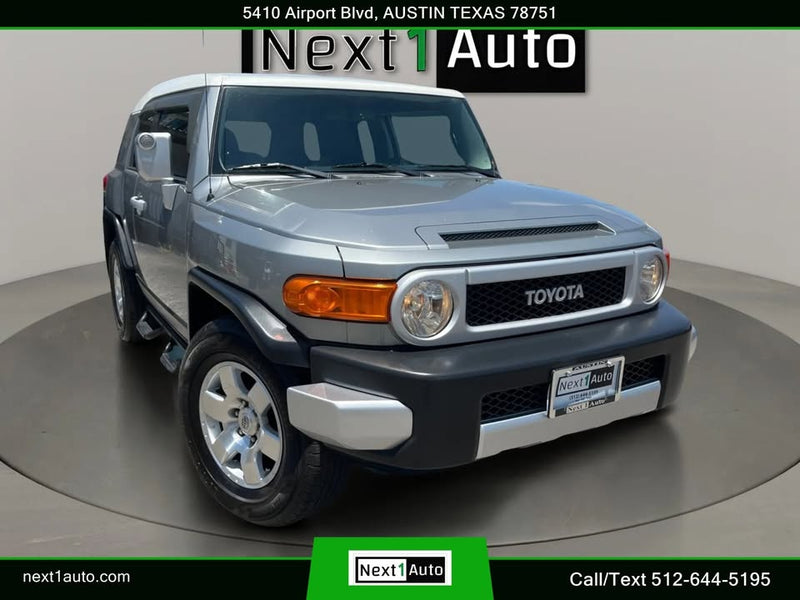 2010 Toyota FJ Cruiser Sport Utility 2D in Austin, TX (photo 2) — photo 2