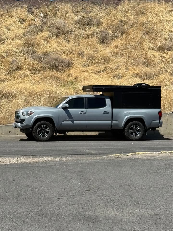 2025 ORU Bruin Camper – Loaded w/ MaxxAir & Barn Doors in Lacey, WA (photo 2)