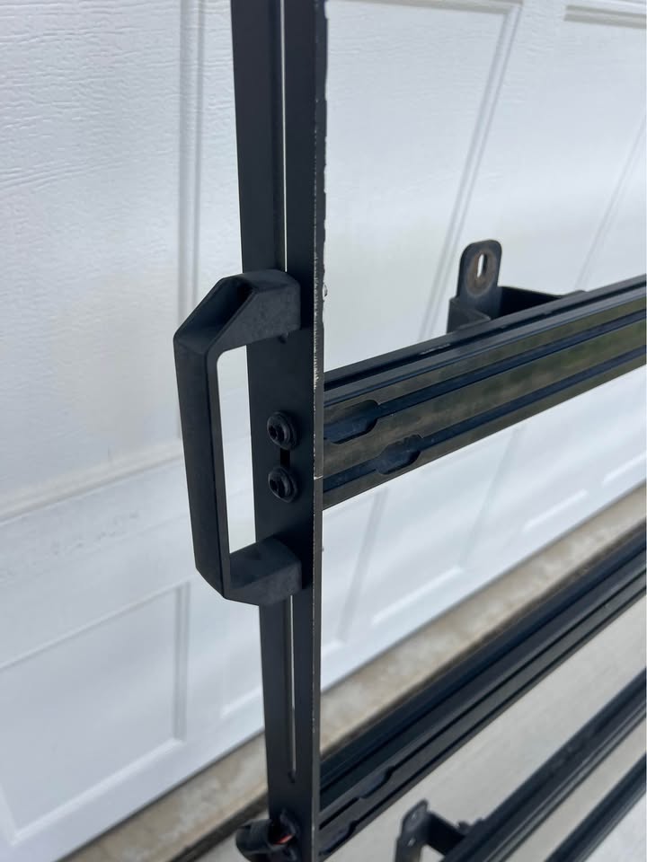 Prinsu Top Rack Roof Rack with Marker Lights in Liberty Lake, WA (photo 6) — photo 6