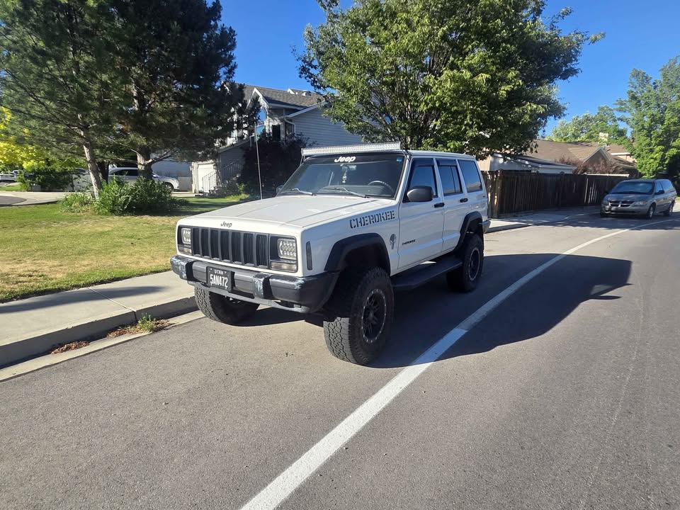 2000 Jeep Cherokee · Sport 4D in Lehi, UT (photo 6) — photo 6