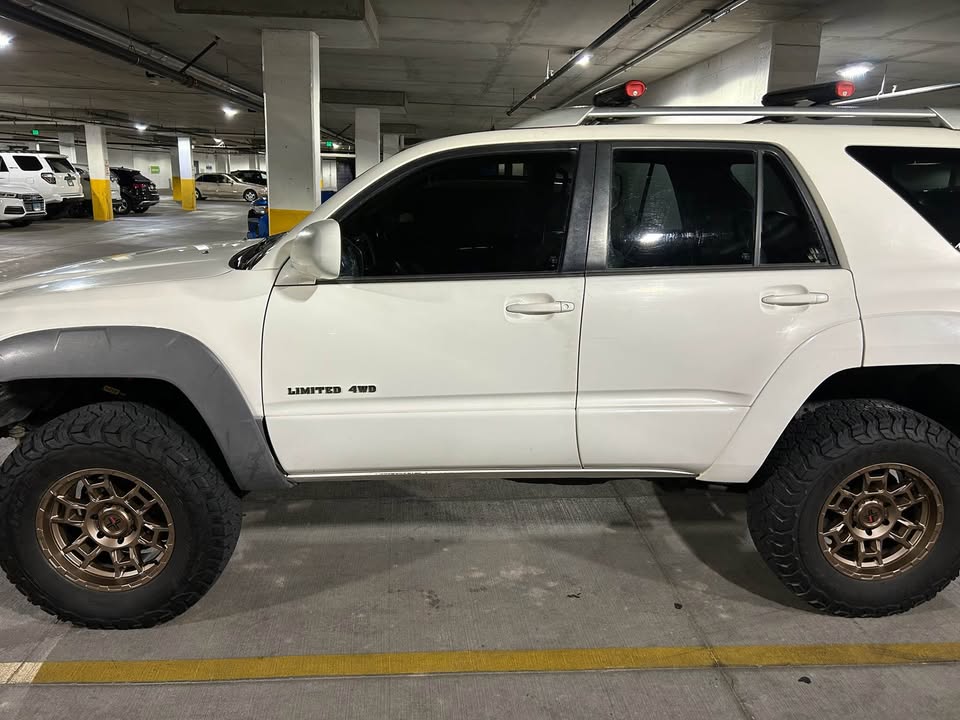 2004 Toyota 4Runner Limited 4WD V6 in Lehi, UT (photo 3) — photo 3