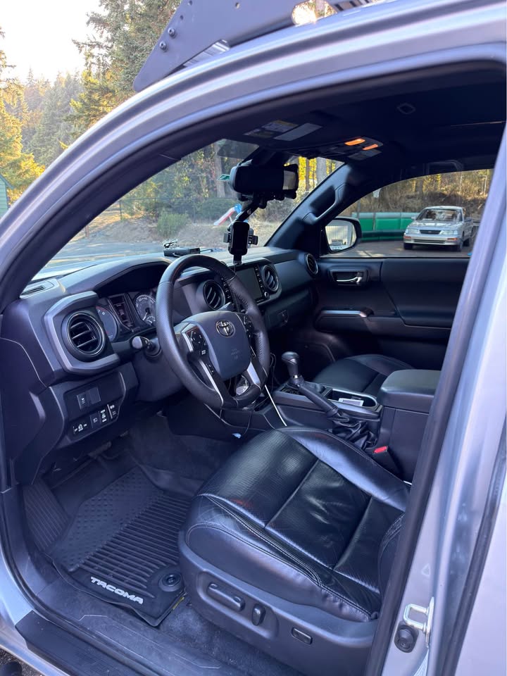 2020 Toyota Tacoma Double Cab · TRD Offroad in Silverdale, WA (photo 5) — photo 5