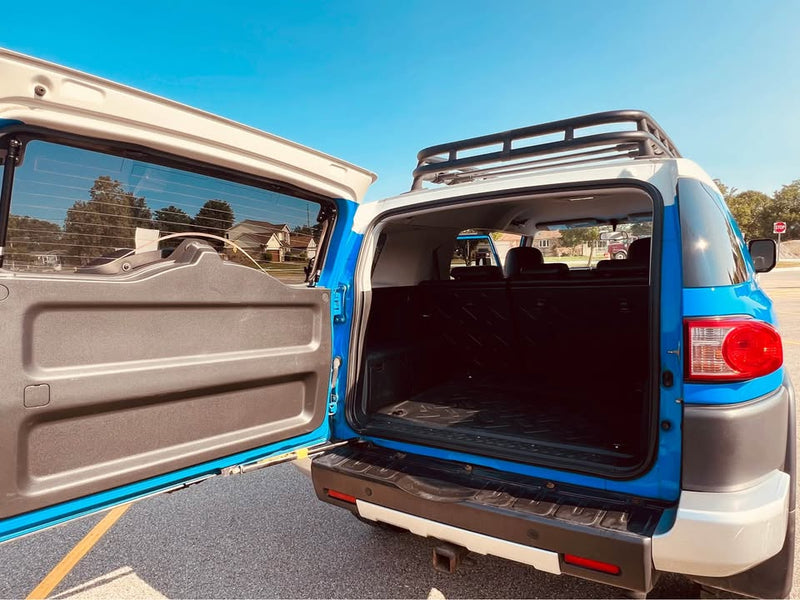 2007 Toyota FJ Cruiser · Sport Utility 2D (photo 9) — photo 9