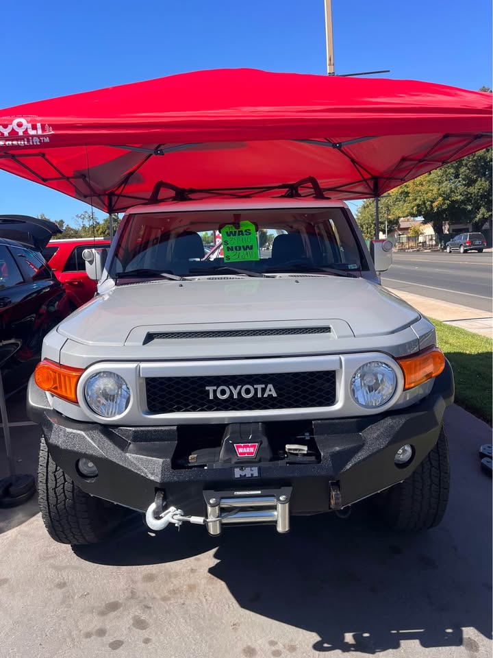 2014 Toyota FJ Cruiser · Sport Utility 2D in Chico, CA (photo 2) — photo 2