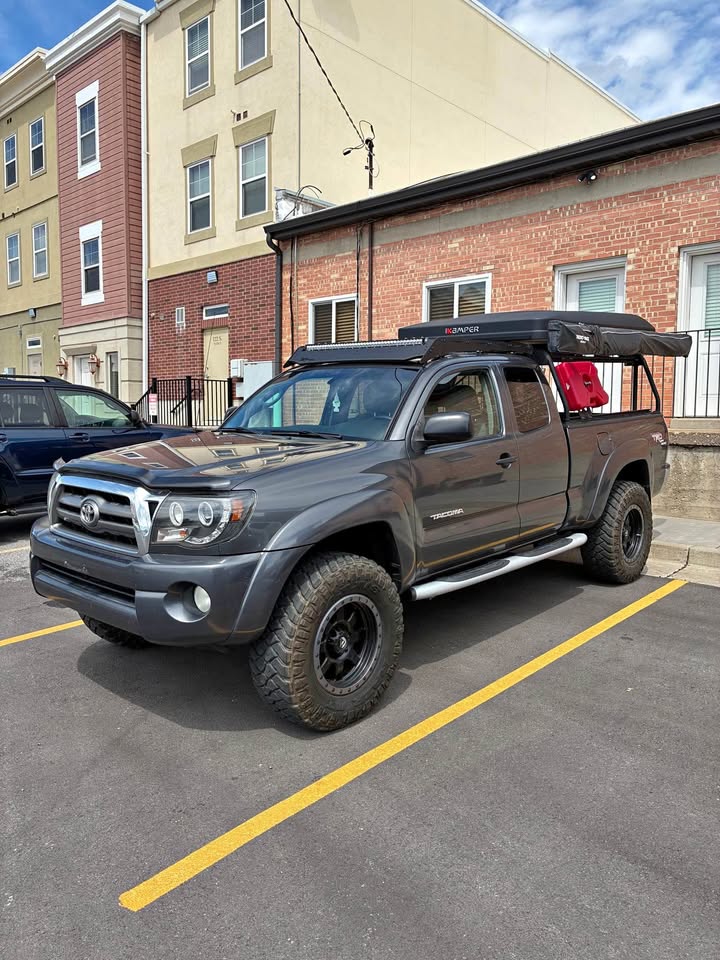 2010 Toyota Tacoma Access Cab · TRD Off-Road Pickup 4D 6 ft in Centerville, UT (photo 1) — photo 1