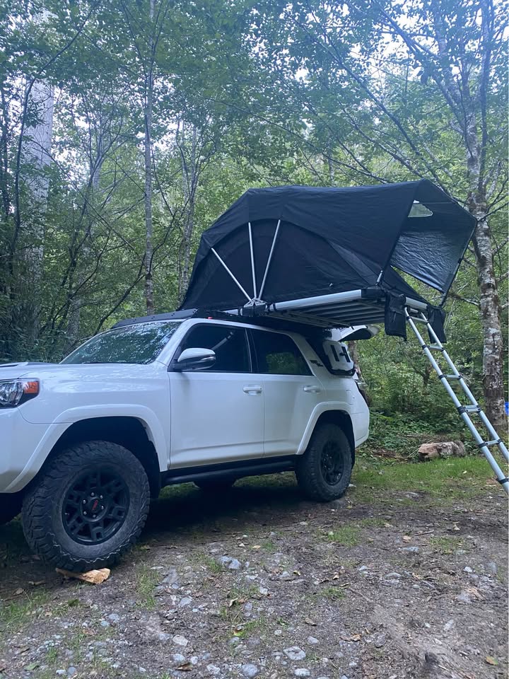 Rooftop tent FSR55 in North Bend, WA (photo 6)
