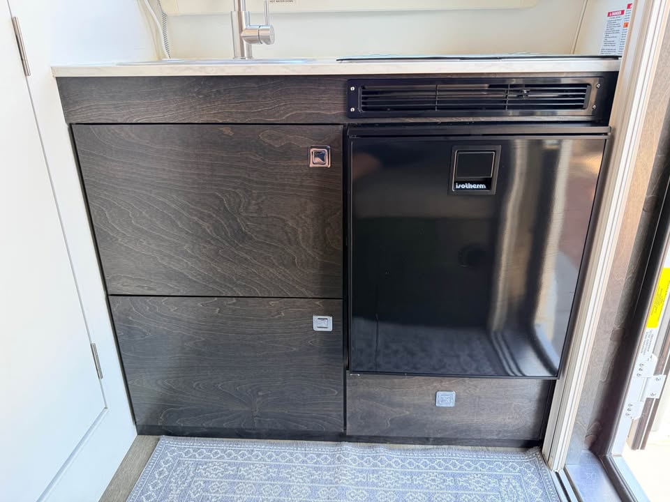2021 NuCamp TAB 320S Boondock Travel Trailer (photo 8) — photo 8