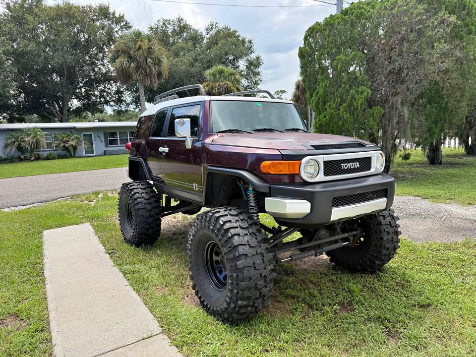 2007 Toyota FJ Cruiser · Sport Utility 2D in Mims, FL (photo 1)