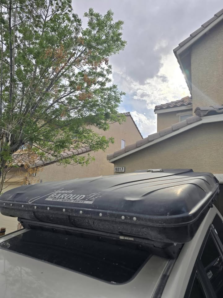 James Baroud Discovery Evo medium roof top tent in Las Vegas, NV (photo 10) — photo 10