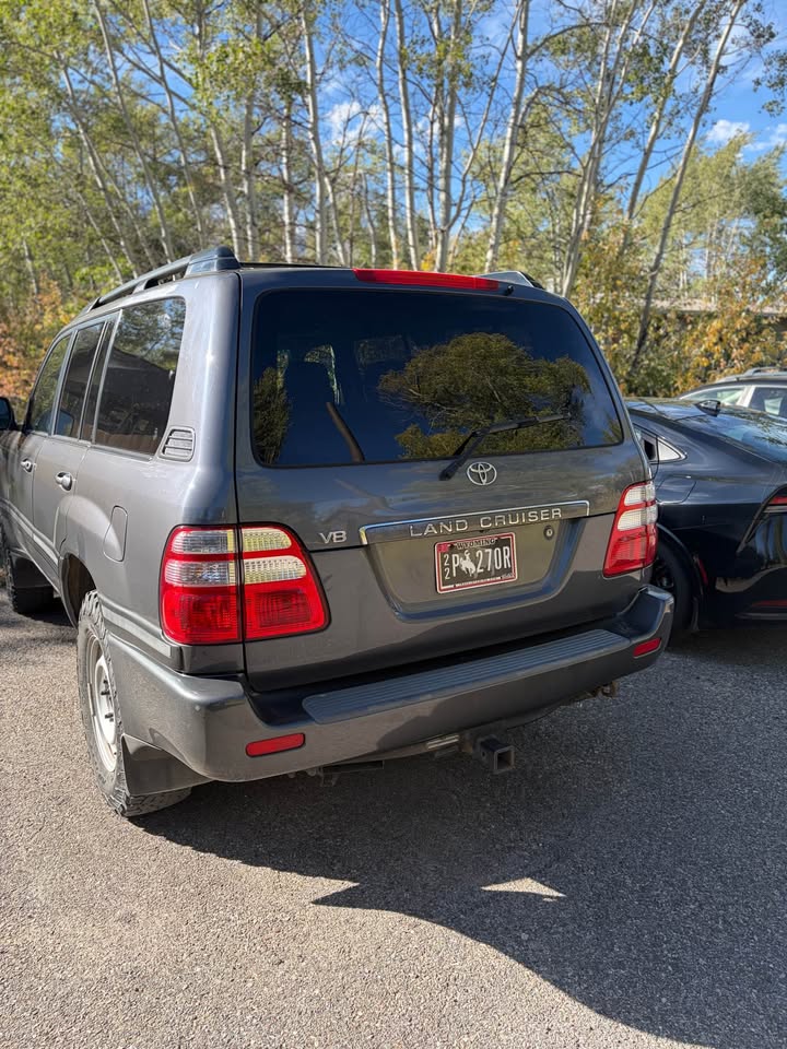 2004 Toyota Land Cruiser 100 Series - V8 in Jackson, WY (photo 9) — photo 9