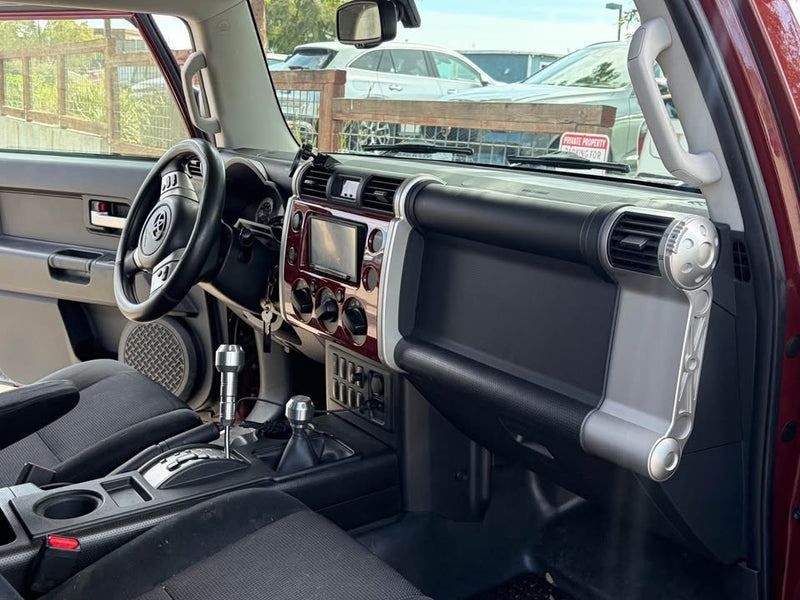 2011 Toyota FJ Cruiser · Sport Utility 2D in Sausalito, CA (photo 10) — photo 10