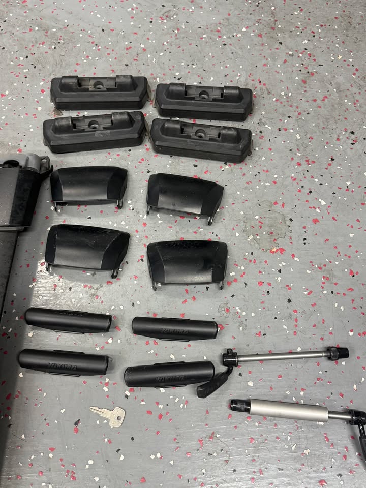 Yakima Roof Rack Rails with Bike Rack and Front Tire Holder in Tucson, AZ (photo 5)