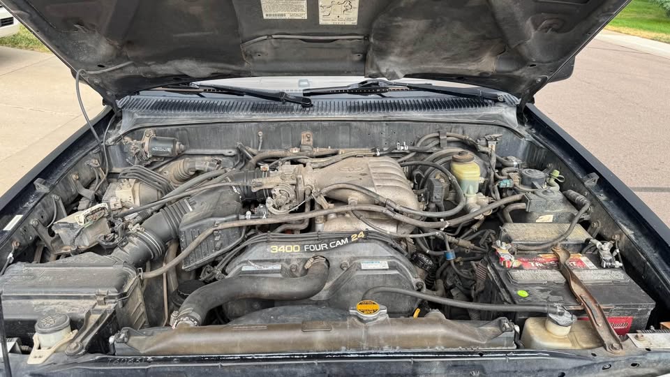 1999 Toyota 4Runner SR5 Sport Utility 4D in Castle Rock, CO (photo 12) — photo 12