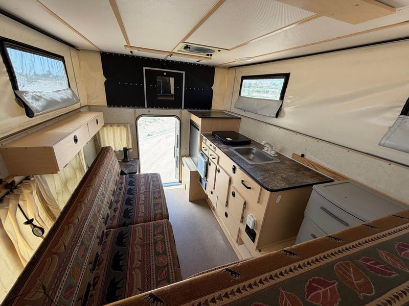 2013 Four Wheel Camper grandby (photo 8) — photo 8
