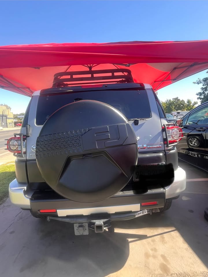 2014 Toyota FJ Cruiser · Sport Utility 2D in Chico, CA (photo 3) — photo 3