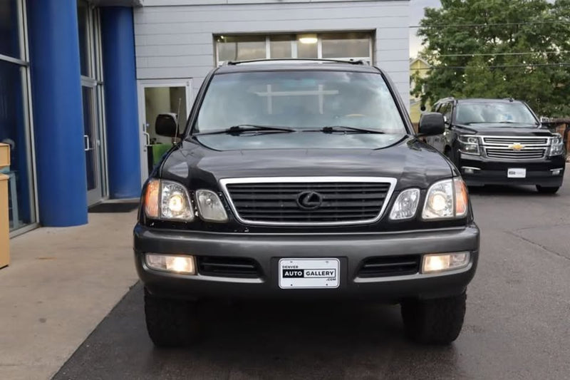2002 Lexus LX 470 Sport Utility 4D in Denver, CO (photo 7) — photo 7