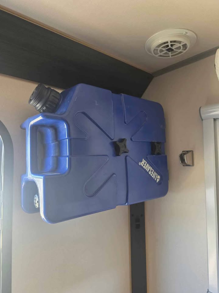 2021 Scout Olympic Truck Camper in Longmont, CO (photo 8) — photo 8