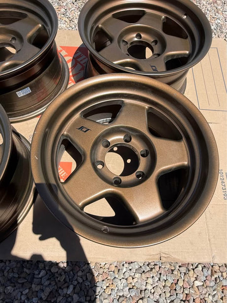 SCS F5 Wheels 17x8.5 + lugs in Rio Rancho, NM (photo 5)