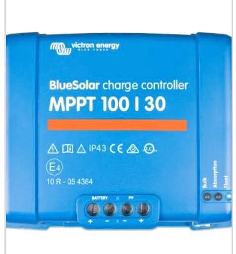 Victron MPPT 100/30 Solar Controller Charger in Kirkland, WA (photo 1)