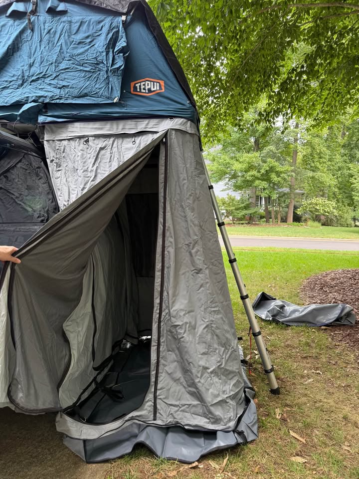 Tepui Rooftop Tent, Awning, and Annex (photo 9) — photo 9