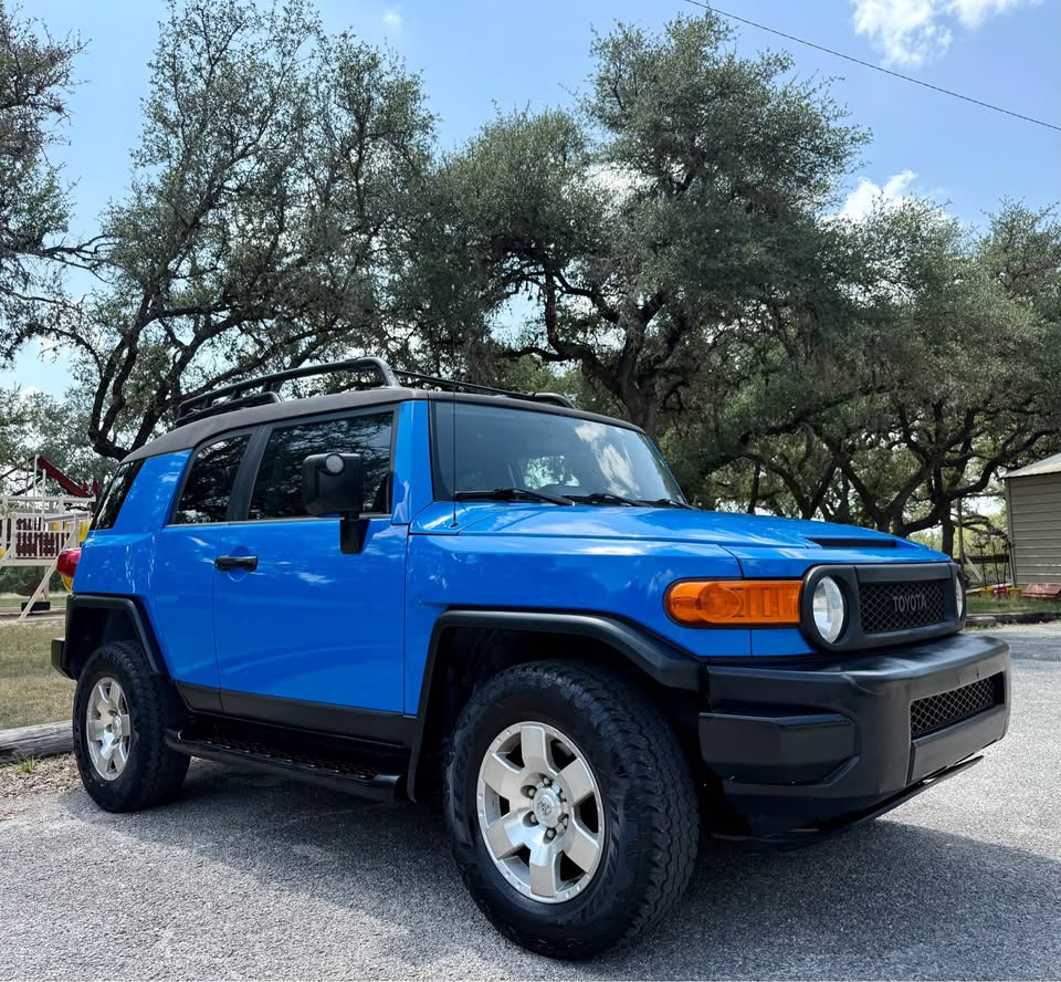 2007 Toyota FJ Cruiser · Sport Utility 2D in New Braunfels, TX (photo 7) — photo 7