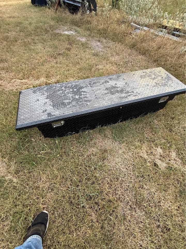 Decked System and Toolbox (photo 5) — photo 5