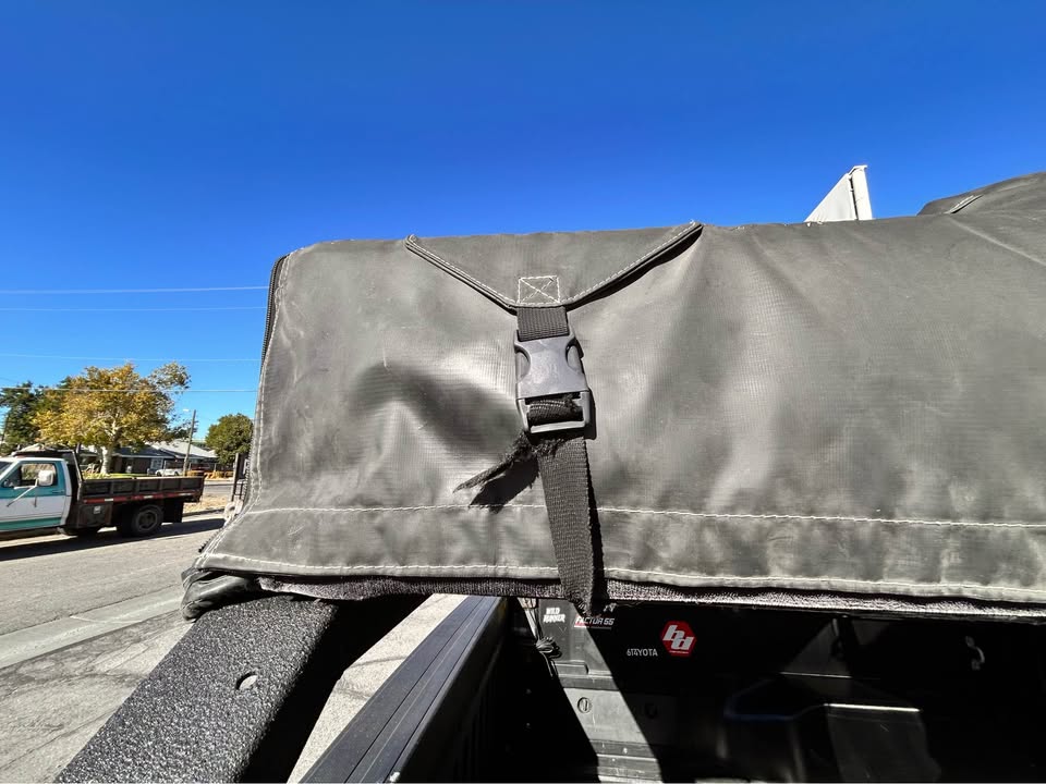 Yakima 2016 SkyRise Roof Tent *TENT ONLY* in Taylorsville, UT (photo 4) — photo 4