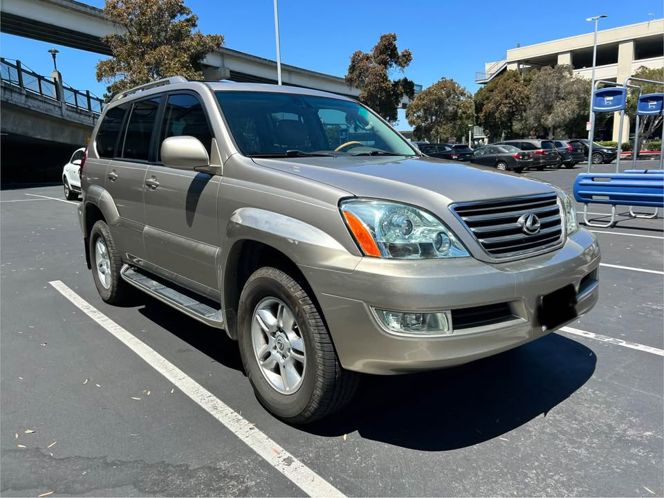 2004 Lexus GX · GX 470 Sport Utility 4D in Hayward, CA (photo 5) — photo 5