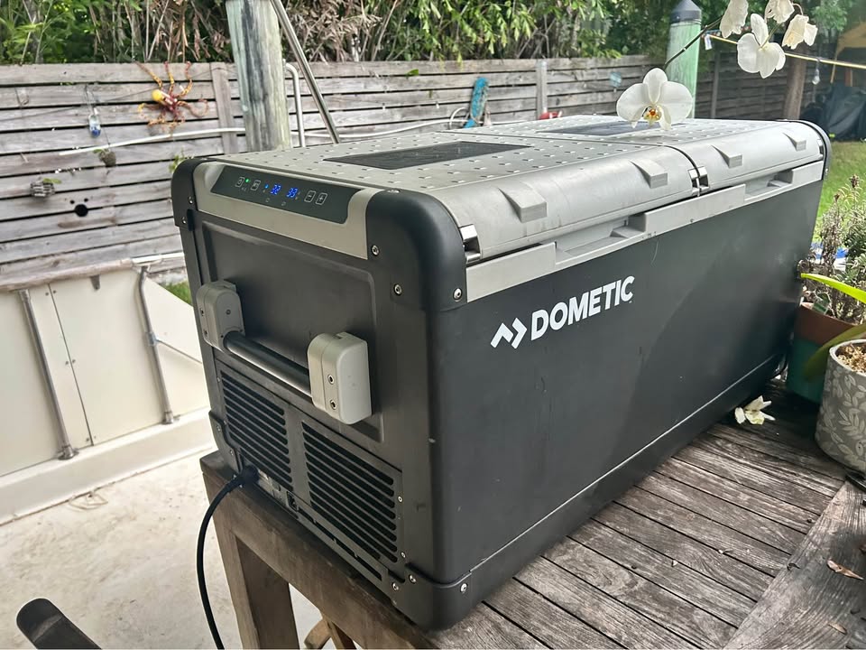 Dometic CFX 94 Liter dual zone cooler 120volt AC or 12/24volt Camping, boating, hurricane in Fort Lauderdale, FL (photo 4) — photo 4
