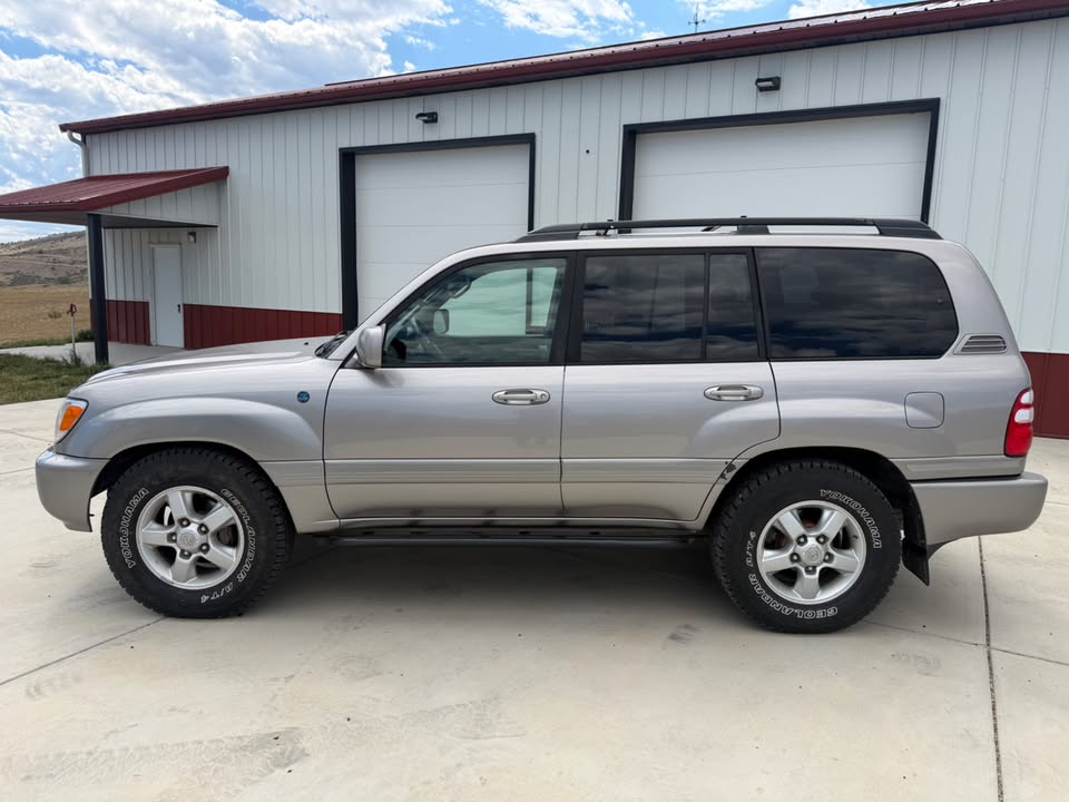2005 Toyota Land Cruiser (100 Series) in Boulder, CO (photo 3) — photo 3