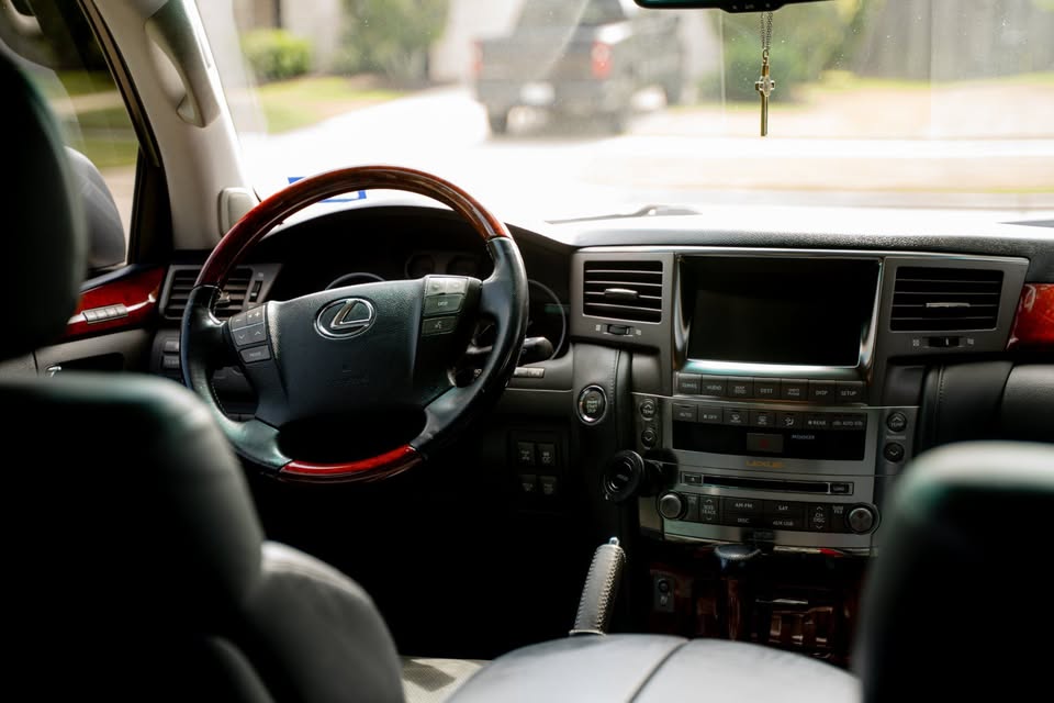 2010 Lexus LX in Fulshear, TX (photo 11) — photo 11