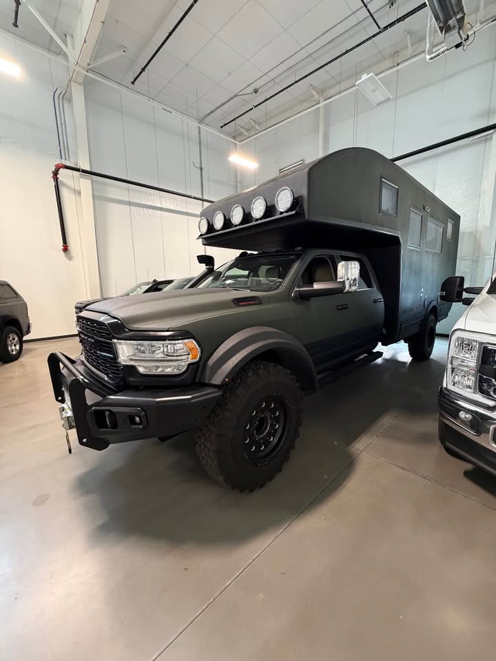 2024 Storyteller Overland GXV NEXT (photo 2) — photo 2
