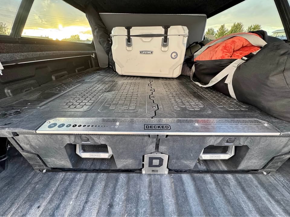LIKE NEW DECKED Drawer System - Currently installed in 2021 Chevy Silverado 3500 HD 6’9 bed in Salt Lake City, UT (photo 1)