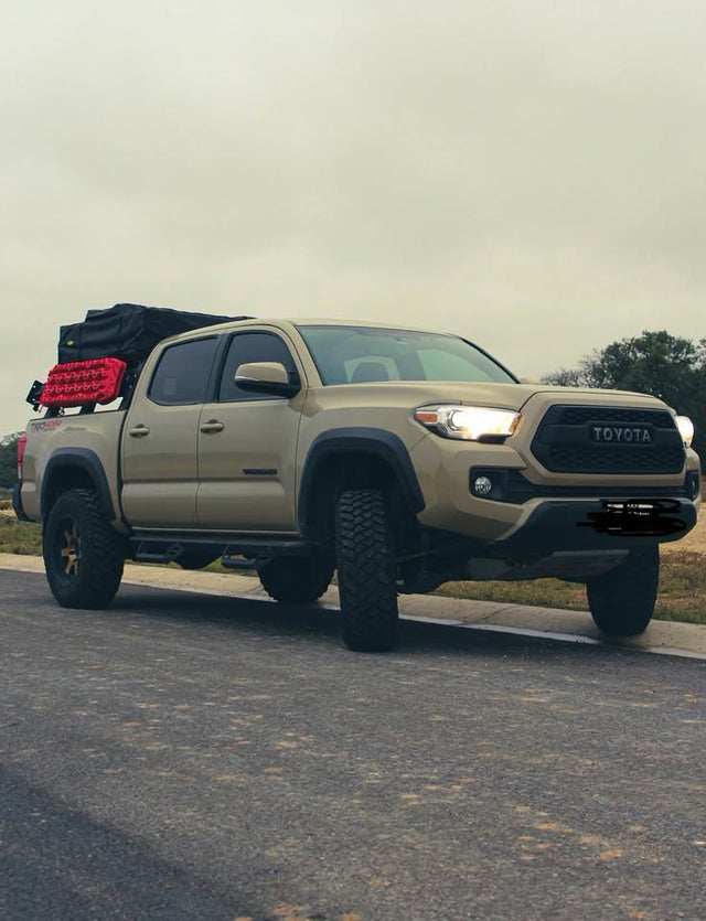 2017 Toyota Tacoma Double Cab · TRD Off-Road Pickup 4D 5 ft — photo 2