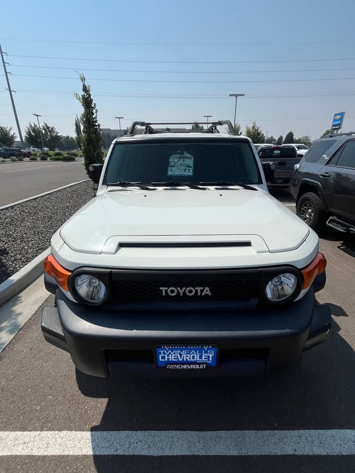 2010 Toyota FJ Cruiser in Twin Falls, ID (photo 2) — photo 2