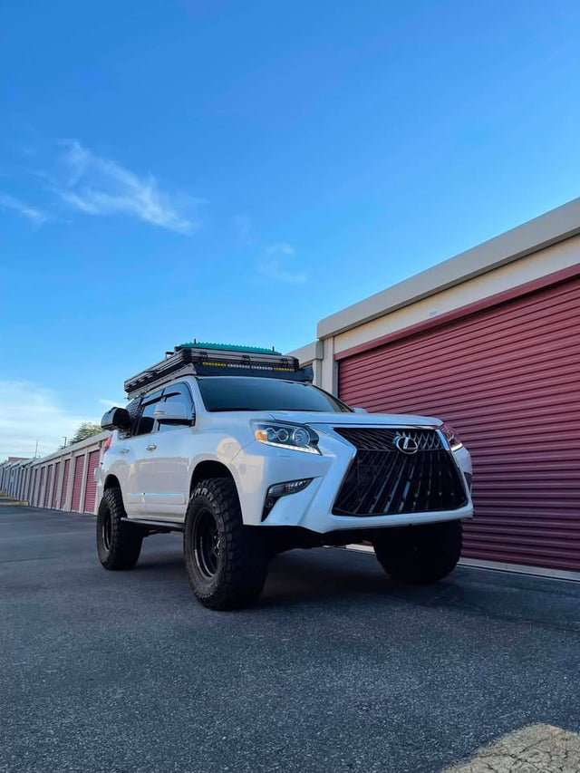 2017 Lexus GX — photo 2