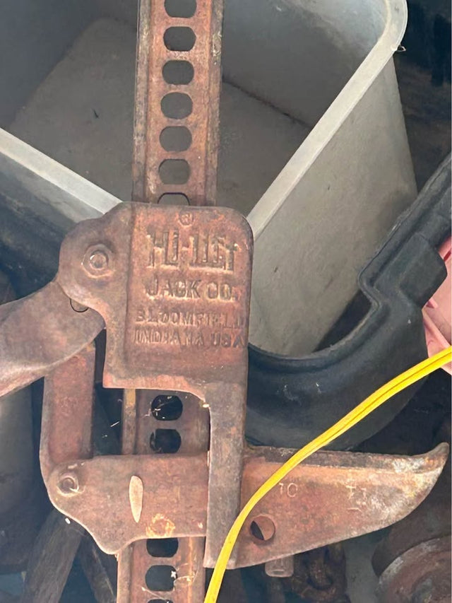 vintage Hi-Lift / Handyman Farm Jack i have 2 jacks — photo 2