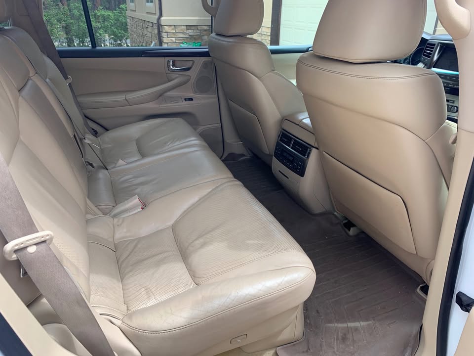 2011 Lexus LX 570 in Castle Rock, CO (photo 9) — photo 9