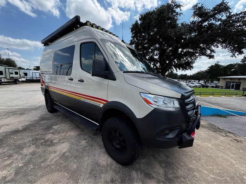 2021 Mercedes-Benz story teller overland in Georgetown, TX (photo 2) — photo 2