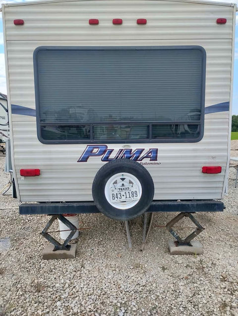 25ft Puma Camper