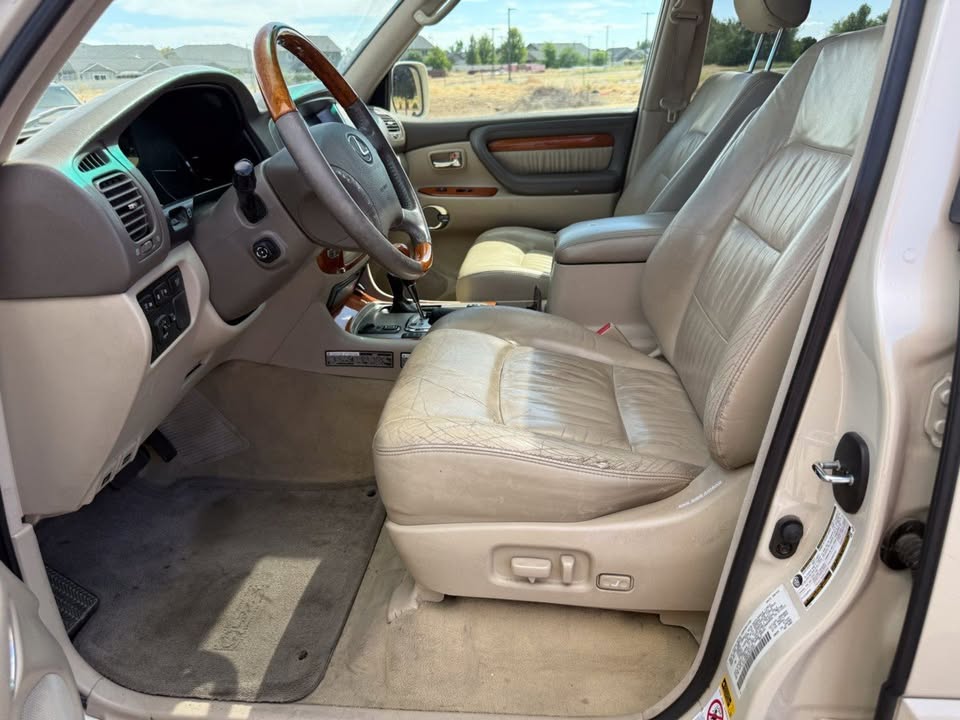 2004 Lexus LX 470 in Boise, ID (photo 8) — photo 8