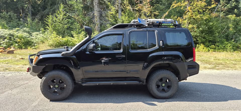 2013 Nissan Xterra · X Sport Utility 4D (photo 2) — photo 2