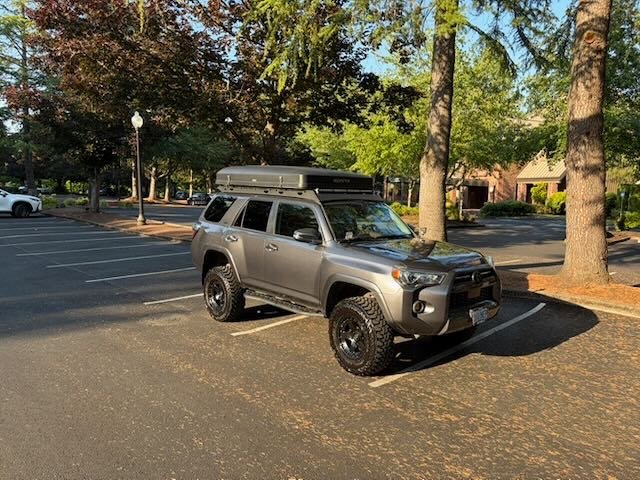 iKamper Skycamp 3.0 Rocky Black King RTT – Excellent Condition in Portland, OR (photo 2) — photo 2
