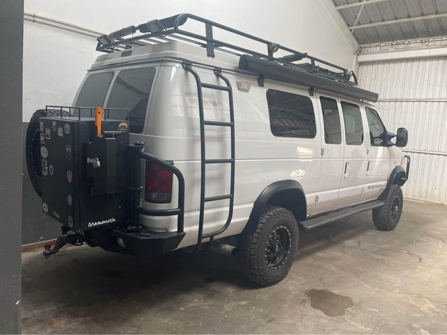 2010 Ford Sportsmobile 4x4 — photo 2