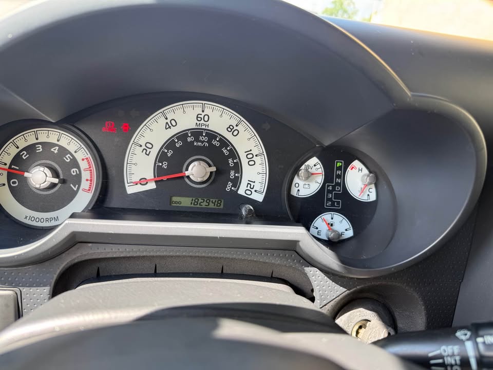 2007 Toyota FJ Cruiser (photo 9) — photo 9