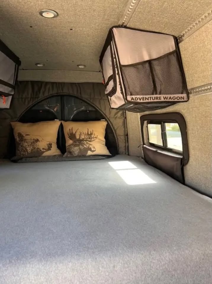 2023 Winnebago adventure wagon 44m — lifted 4x4 sprinter, 25k mi, loaded with upgrades in Salt Lake City, UT (photo 9) — photo 9