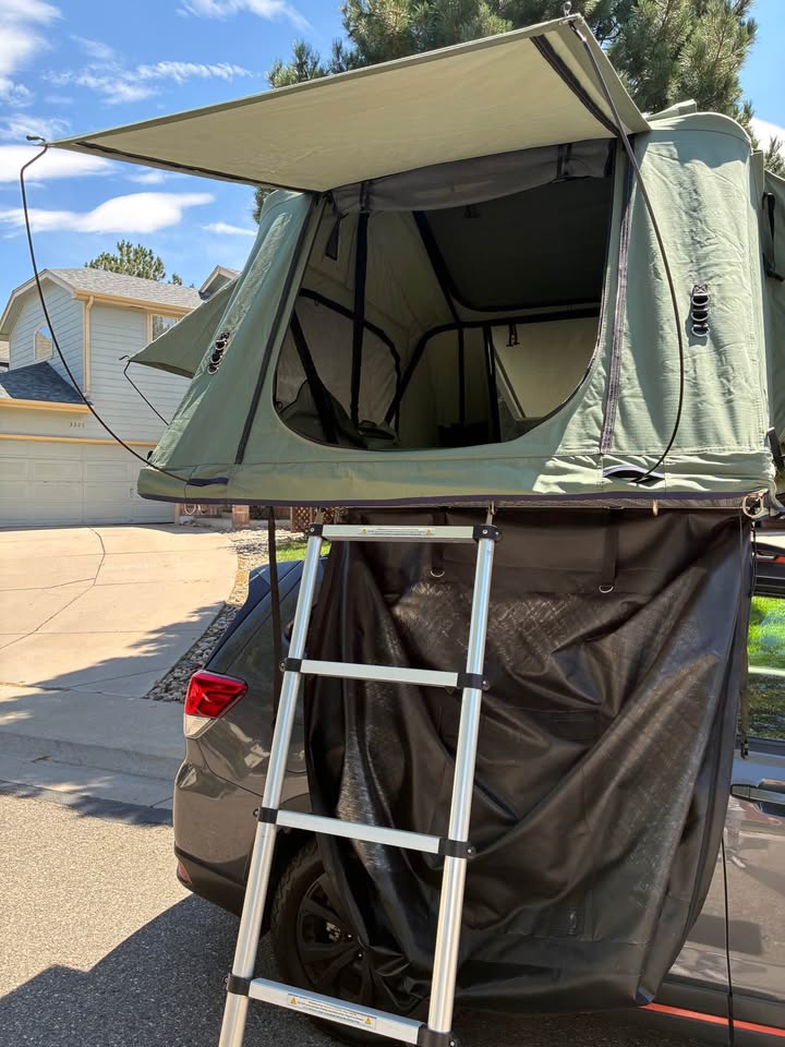 Thule (Tepui) Kukenam 3 Person Outfitter Roof Tent + Thule Bars and Brackets (Barely Used) in Westminster, CO (photo 3) — photo 3