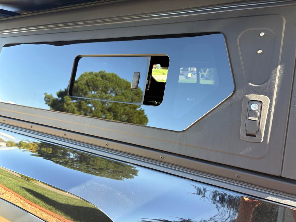 Alu Cab 6’ Contour Canopy with windows for ”3rd Gen Tacoma in Henrico, VA (photo 2) — photo 2